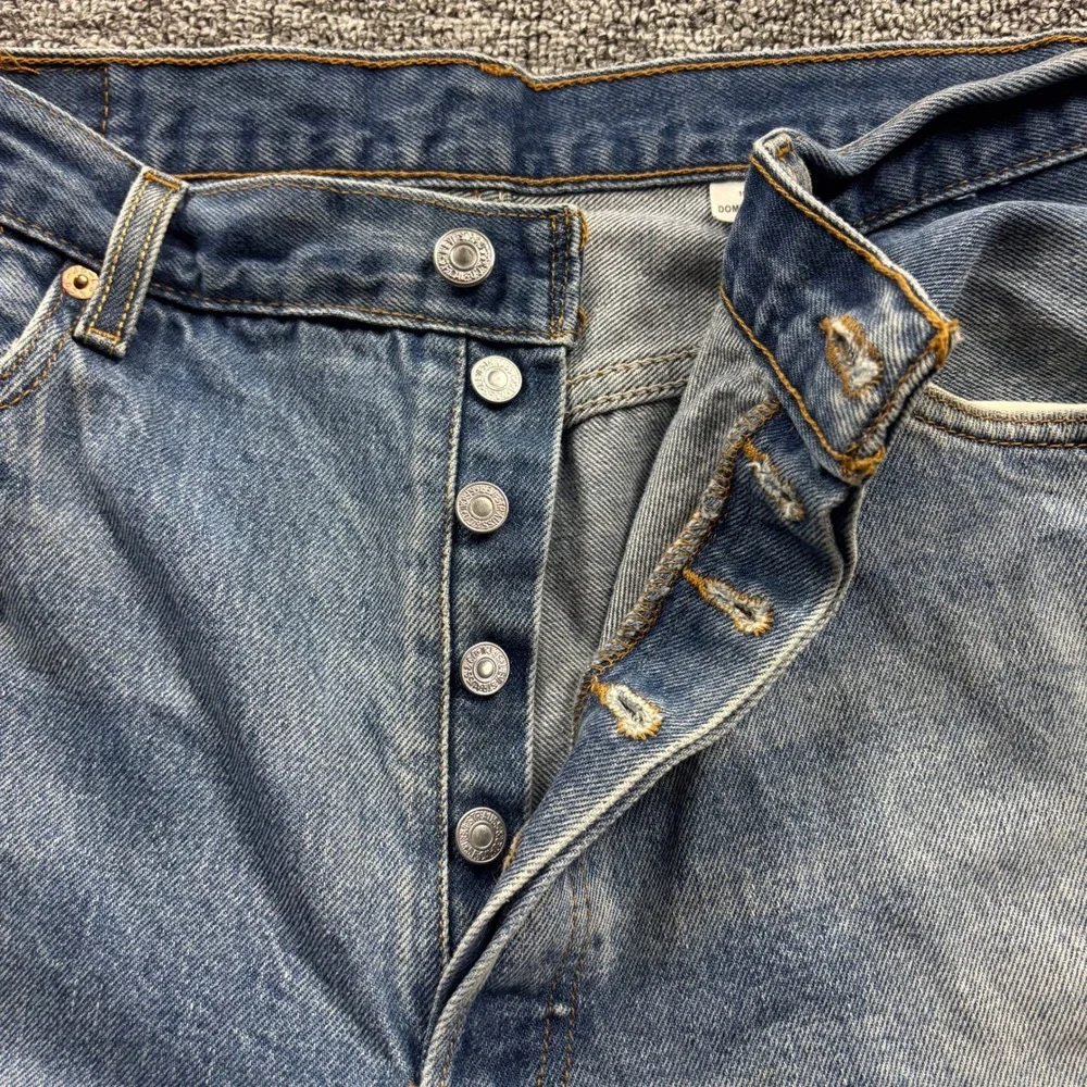 Vintage 2000s Levis XX 501 Straight Leg Medium Wash Blue Denim Jeans Size 38x34
